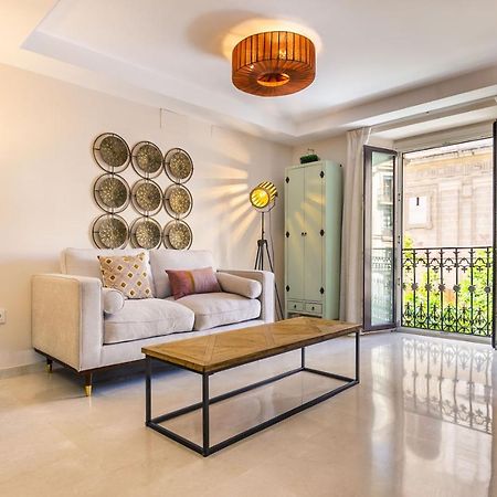 Apartamento Living By Cathedral Σεβίλλη Εξωτερικό φωτογραφία