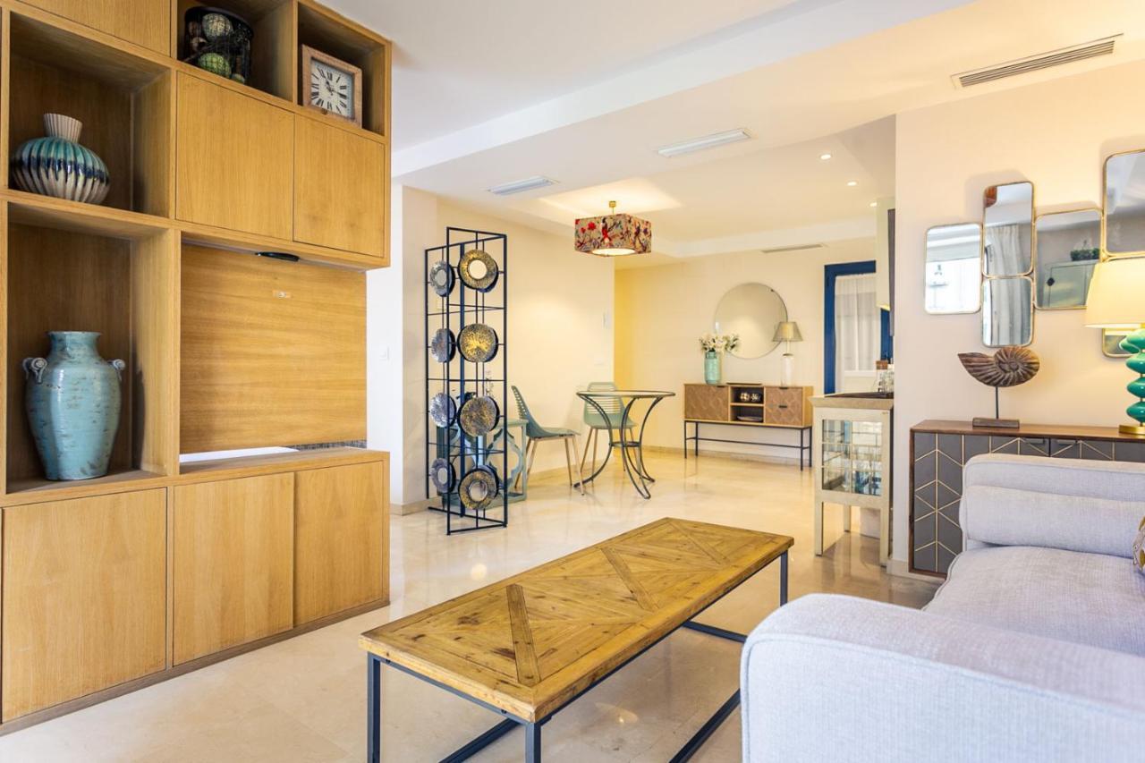 Apartamento Living By Cathedral Σεβίλλη Εξωτερικό φωτογραφία