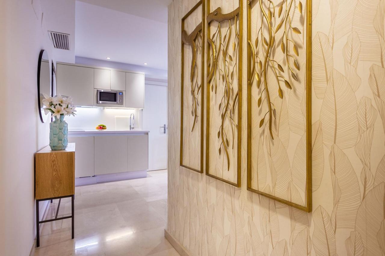 Apartamento Living By Cathedral Σεβίλλη Εξωτερικό φωτογραφία
