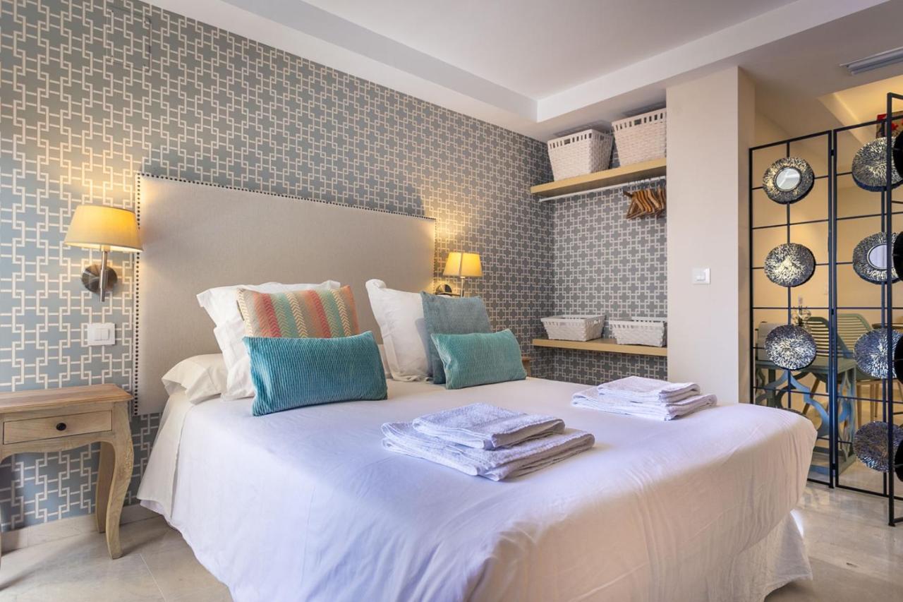 Apartamento Living By Cathedral Σεβίλλη Εξωτερικό φωτογραφία