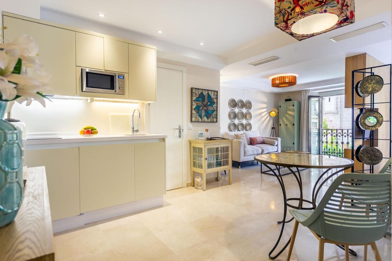 Apartamento Living By Cathedral Σεβίλλη Εξωτερικό φωτογραφία