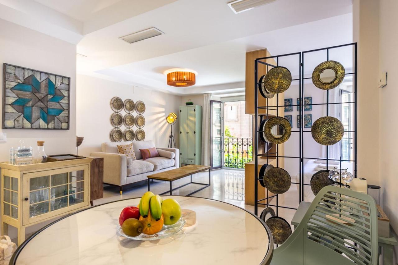 Apartamento Living By Cathedral Σεβίλλη Εξωτερικό φωτογραφία
