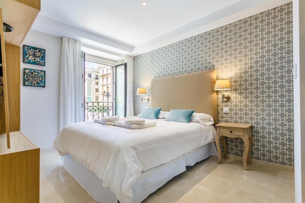 Apartamento Living By Cathedral Σεβίλλη Εξωτερικό φωτογραφία