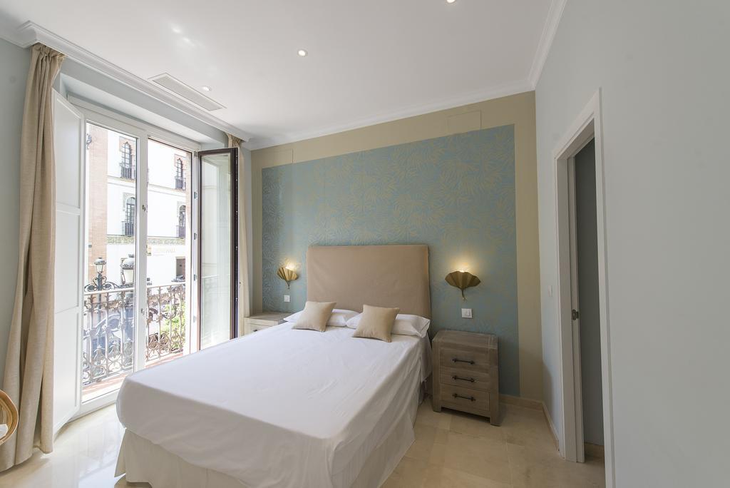 Apartamento Living By Cathedral Σεβίλλη Εξωτερικό φωτογραφία