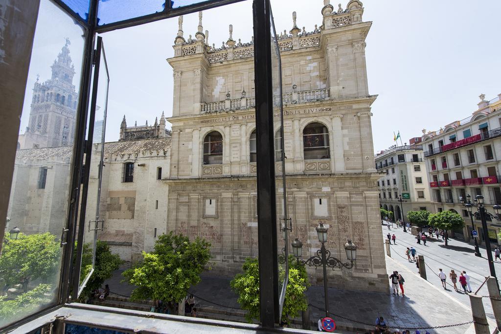 Apartamento Living By Cathedral Σεβίλλη Εξωτερικό φωτογραφία