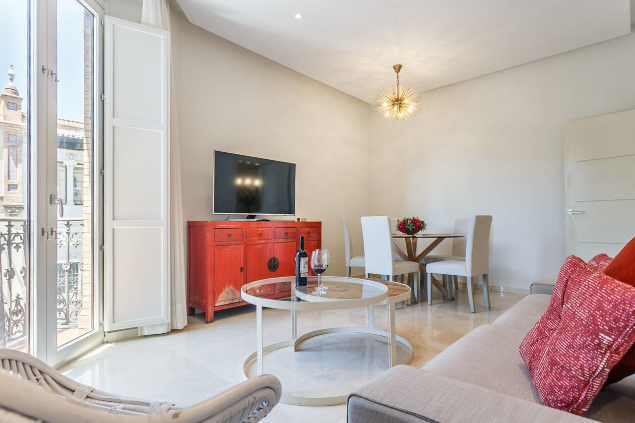 Apartamento Living By Cathedral Σεβίλλη Εξωτερικό φωτογραφία