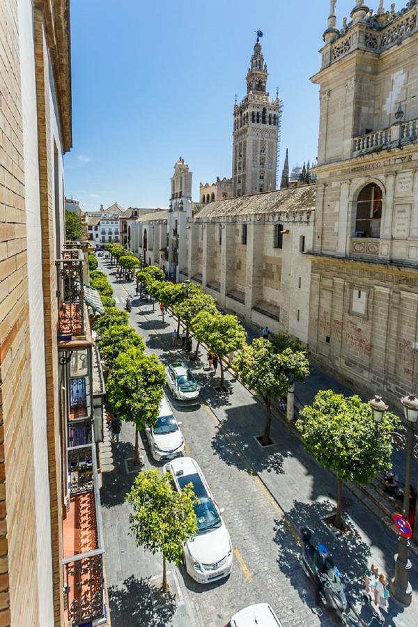 Apartamento Living By Cathedral Σεβίλλη Εξωτερικό φωτογραφία
